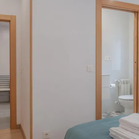 Апартаменты Avg Palencia 3 Хихон