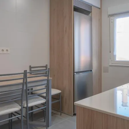 Апартаменты Avg Palencia 3 Хихон